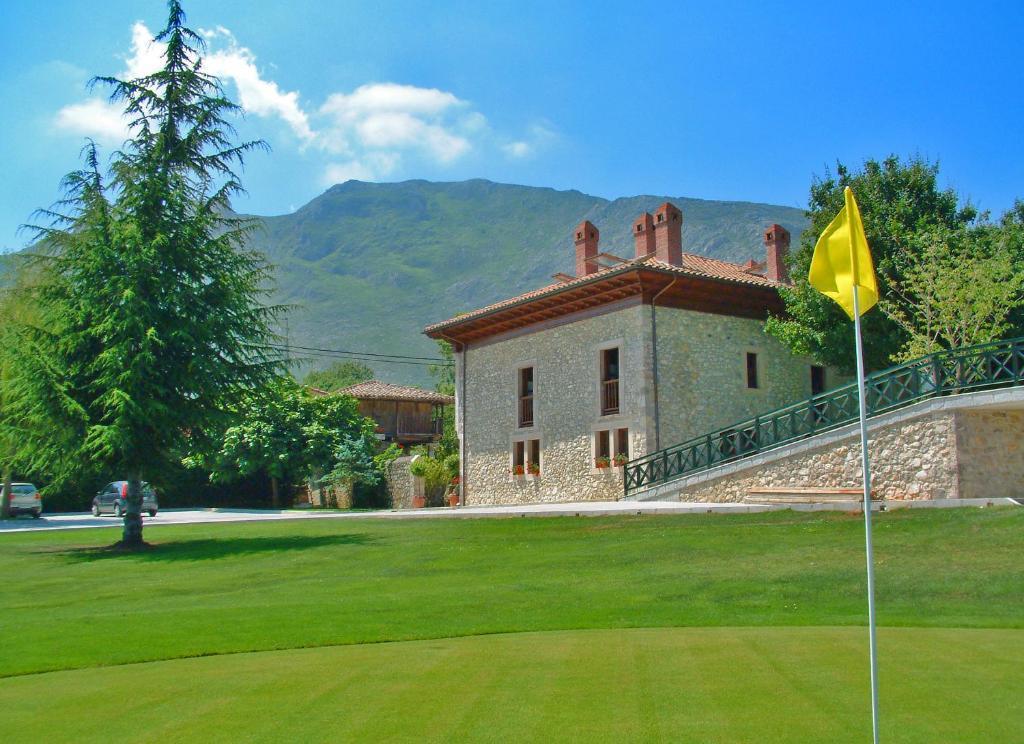 Hotel Aldama Golf Quintana de Llanes Eksteriør billede
