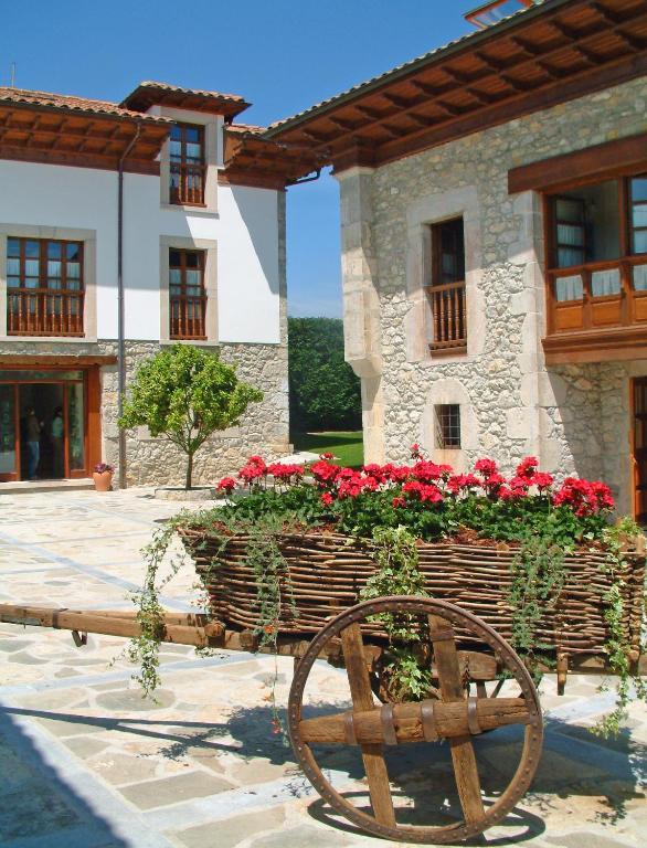 Hotel Aldama Golf Quintana de Llanes Eksteriør billede